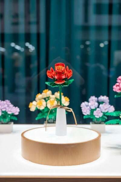 Miniso Çiçek Serisi Gül Oyun Bloğu