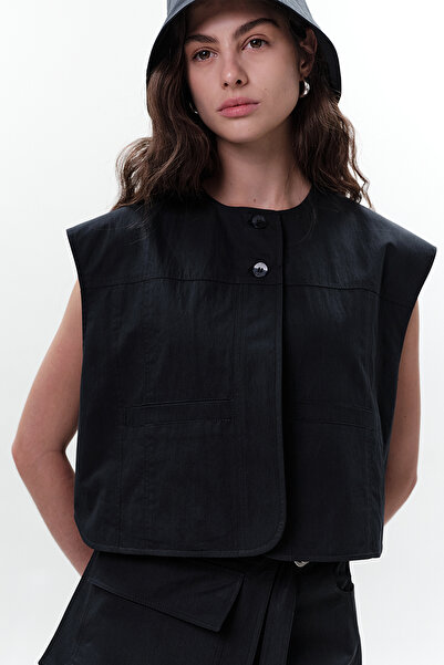 Manuka Short Vest with Cep Detail, Navy Blue