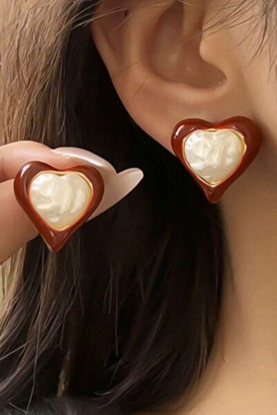 Liveyn Design تفاصيل اللؤلؤ أقراط القلب الأحمر