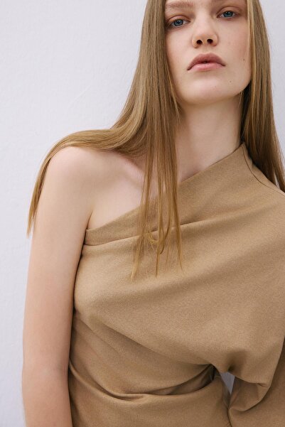 rue One Shoulder Wool Camel Blouse