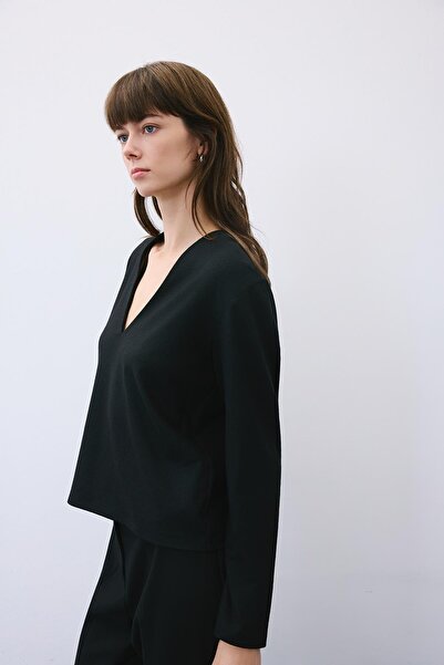 rue V-Neck Basic Black Knitwear Blouse