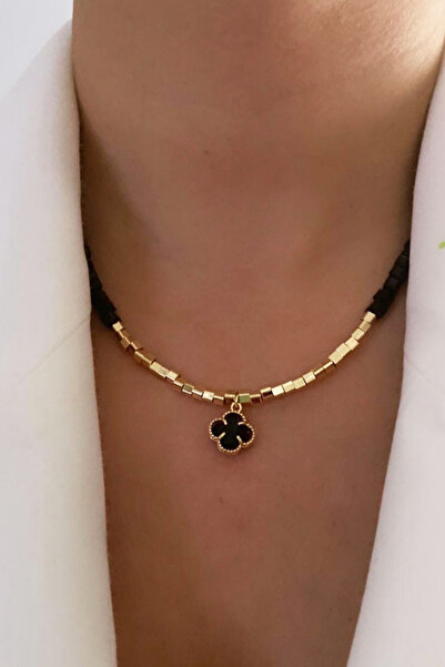 Liveyn Design Contrast Color Clover Pendant Necklace