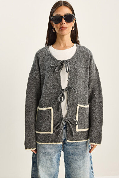 Bianco Lucci Women's Front Tie Pocket Detailed Knitwear Cardigan 60283827