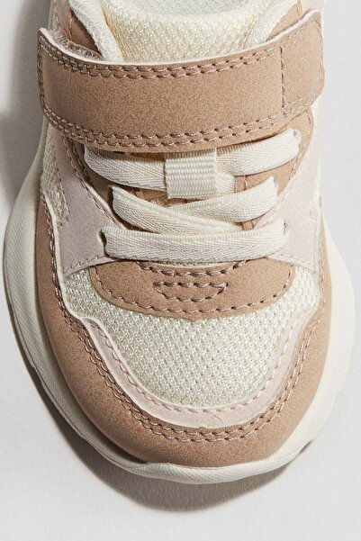 H&M Mesh trainers