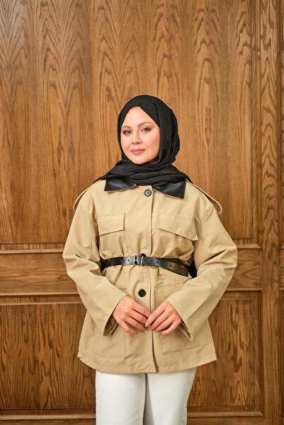 LOCCO Γυναικείο κοντό μπουφάν με δερμάτινη ζώνη στο λαιμό κρεμ