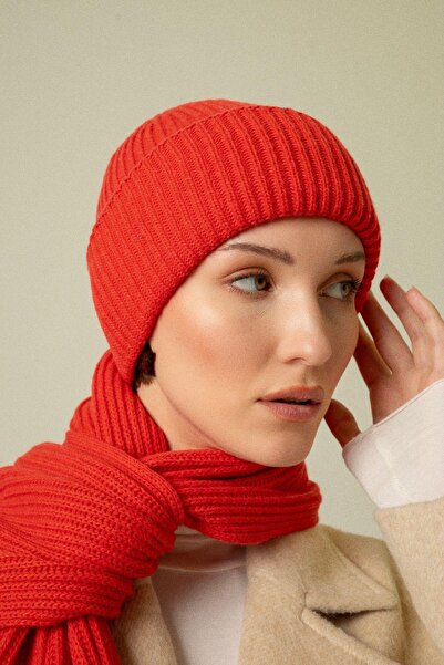 rue Corded Fabric Wool Pomegranate Flower Beret