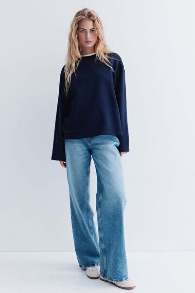 H&M سويت شيرت كبير الحجم