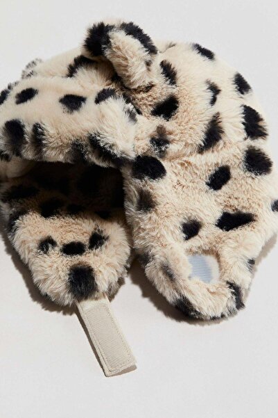 H&M Fluffy tapper hat