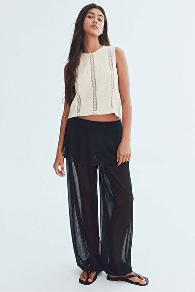 H&M Crinkled lace-detail blouse