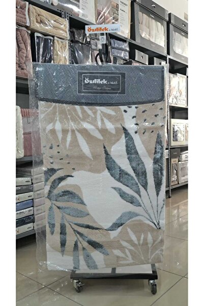 Özdilek Σετ 2 χαλάκια μπάνιου - Σετ τουαλέτας Flos Rish Aqua