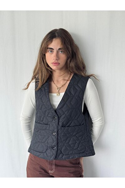 Retrobird Design Front Buttoned Quilted Vest Women's Basalt