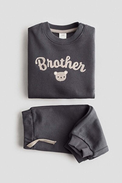 H&M 2-piece sibling sweatshirt set
