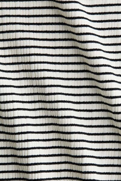 H&M Ribbed cotton top