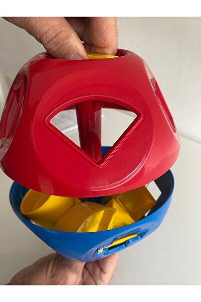 Tupperware لعبة على شكل