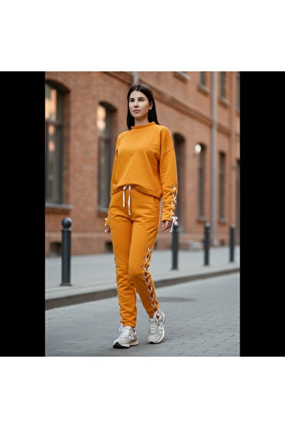 celevri Cool tracksuit with eyelets, made of 100% premium cotton, for women