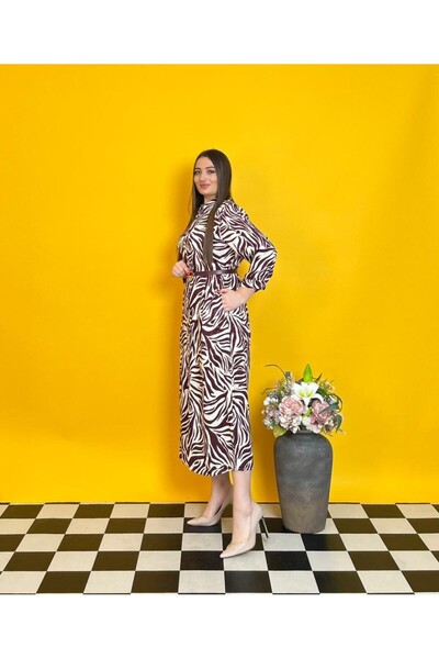 DE WHITES Plus size shirt collar front buttoned belted dress