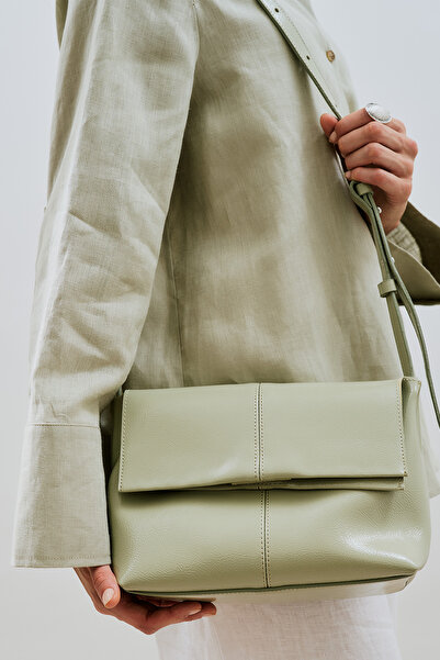 Manuka Leather Bag with Cover Green