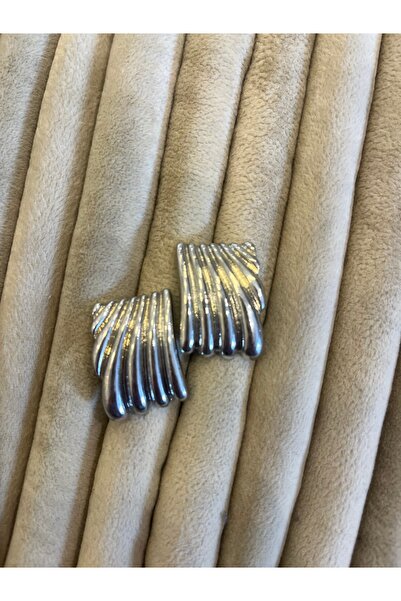 gozdeasutayaccessory Basic Earrings