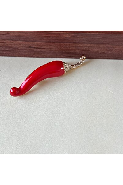 BURÇİN AKSESUAR Zirkon Taşlı Kırmızı Biberli İğneli Broş