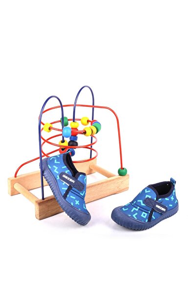 GEZER 02733 Baby Boy Winter Velcro Daily School Nursery Slippers Shoes