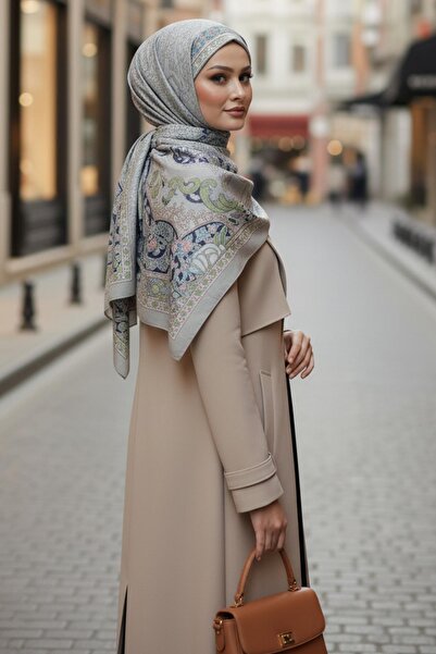 Aisha's Design Practical Shawl with Tie Back Pattern, Ps-203