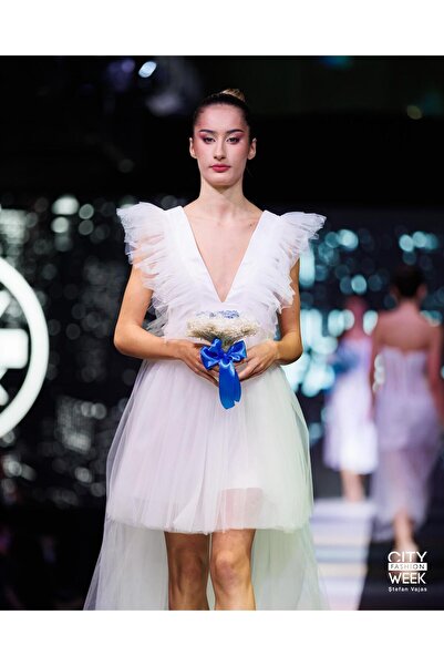 Irina Ross White Tulle Dress