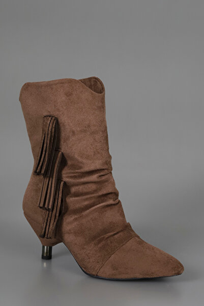 kajal ayakkabı Μπότες ιππασίας PİER 523 με λεπτομέρεια με φούντα και φούντα στο κάτω μέρος της γάμπας