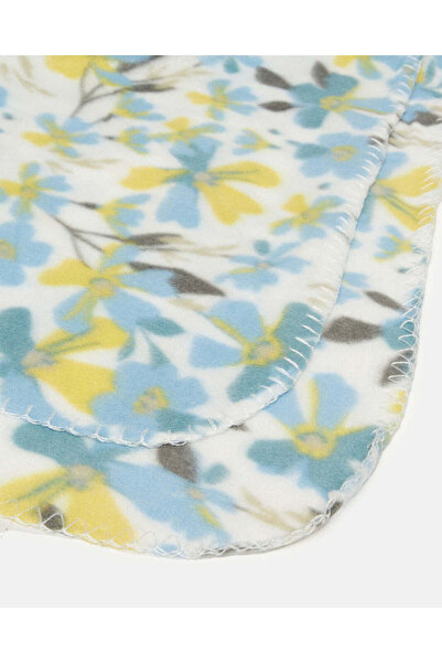 REDTAG Cream Printed Fleece Blanket (Single Size)