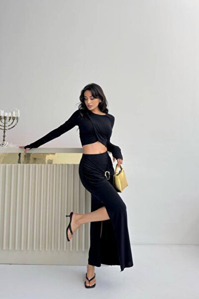 Love Fab Μοντέλο με κλείσιμο μπροστά με λεπτομέρεια πόρπης άνοιγμα Σετ φούστας