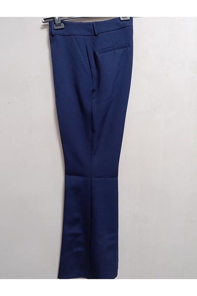 AKŞEN GİYİM Pantaloni spaniole cu două buzunare, din țesătură creponată, pent...