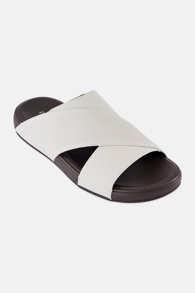 Algspar Men Textured Slip On Arabic Sandals, Light Grey