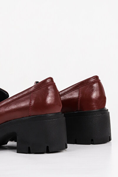 Mamito Ayakkabı JVL 706 Детайл на катарамата Лофер с ток