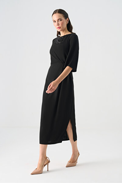 Dizayn Ella El işi boncuklu drapeli krep elbise EL-4360