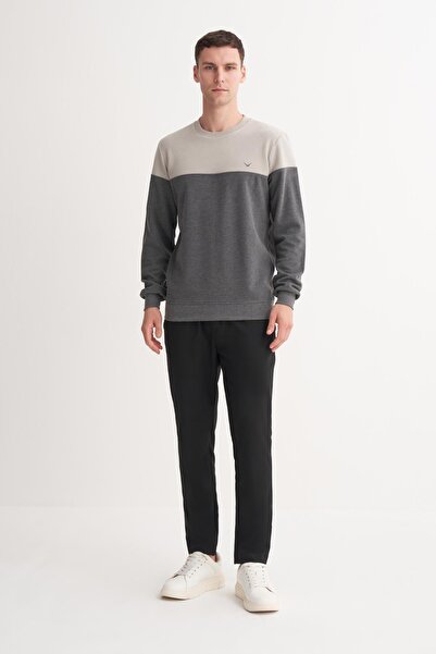 Cazador εφαρμοστό Φούτερ από βαμβακερό μείγμα Σελανίκης (25 ΧΕΙΜΩΝΑ)