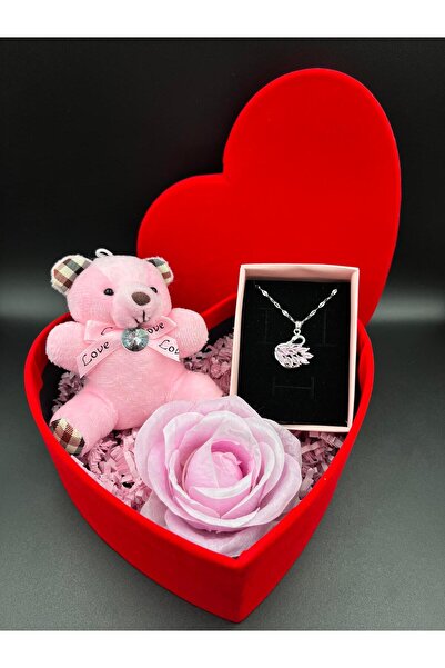 Sepetten Eve Kadife Kutuda Kararmaz Çelik Pembe Kuğu Kolye Pembe Ayıcık ve Kokulu Solmaz Pembe Gül Hediye Seti