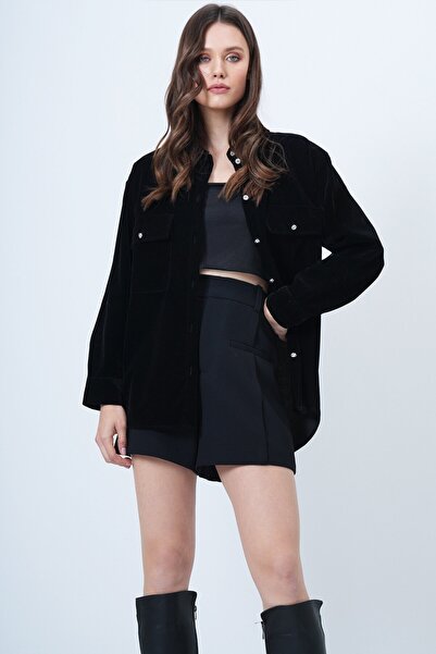 VAGGON Women's Black Double Pocket Oversized Velvet Shirt Vs01512