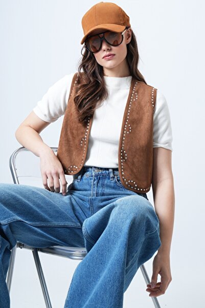 VAGGON Stone Embroidered Suede Short Vest