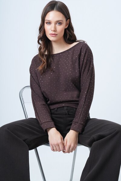 VAGGON Women's Brown Batwing Sleeve Stone Detailed Boat Neck Blouse Vs01547