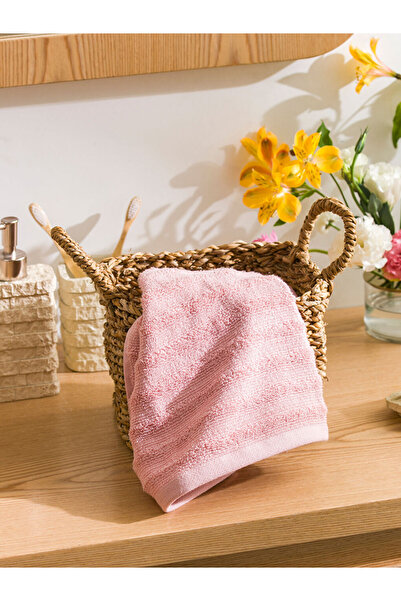 LC Waikiki Sparkling Selections from Shining Store | Cotton Face Towel 50X80 cm