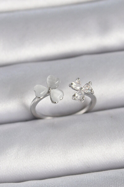 shopwave خاتم نسائي بنموذج قلب من المينا البيضاء مع حجر الزركون القابل للتعديل باللون الفضي النحاسي