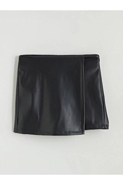 LC Waikiki LCW Vision Siyah Beli Fermuarlı Deri Görünümlü Şort Etek