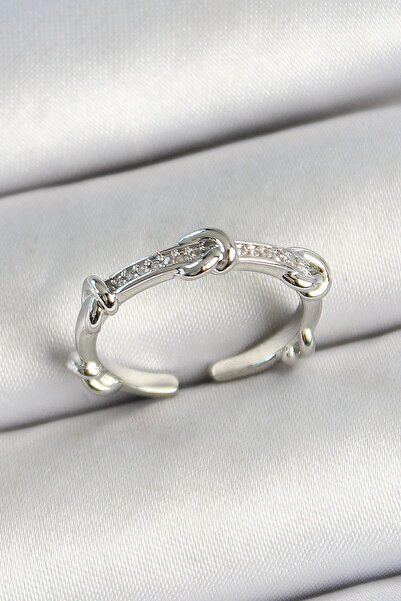 shopwave خاتم نسائي من الفضة اللون قابل للتعديل مع عقدة نحاسية وحجر الزركون