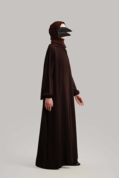 Emare معطف إكميل كامل الطول بسحاب - بني غامق