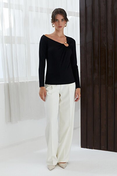 Naar 22325 BLUZ NEGRU