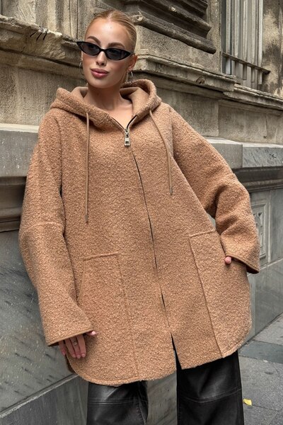 Chiccy Camel Hooded Long Sleeve Zippered Pocket Unlined Boucle Casual Oversized Woven Coat 81 80