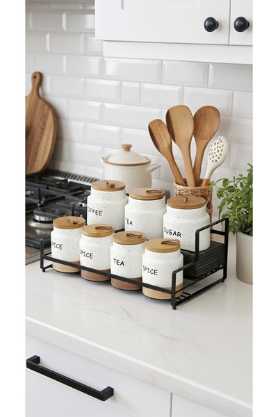 Generic This spice and seasoning storage jar set features a perfect design that adds a stunning touch to your kitchen decor.
