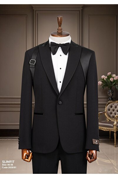 ilayda emir Design with Belt on the Sleeve, Swallow Collar, Balance of Power ...