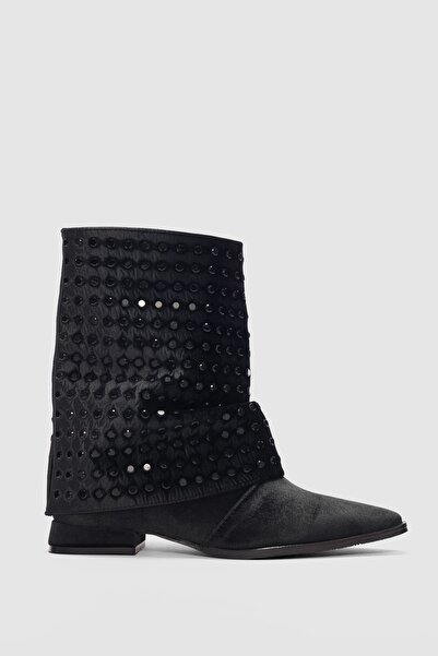 selin shoes Vionne Kadife Kumaş Üzerine Siyah Taş Detaylı Alçak Topuklu Kadın Bot- SİYAH