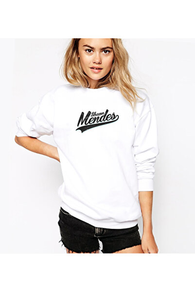 QIVI سترة شون مينديز بشعار مطبوع للسيدات باللون الأبيض بأكمام طويلة