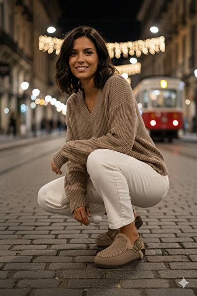 Manijero Premium Series Alba Mink Fur Genuine Leather Soft Footbed Closed Front Sandals Slippers